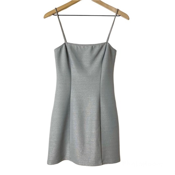 Reformation Dresses & Skirts - Reformation Sleeveless Mini Dress M Silver Metallic Bodycon Sheath Party Glam